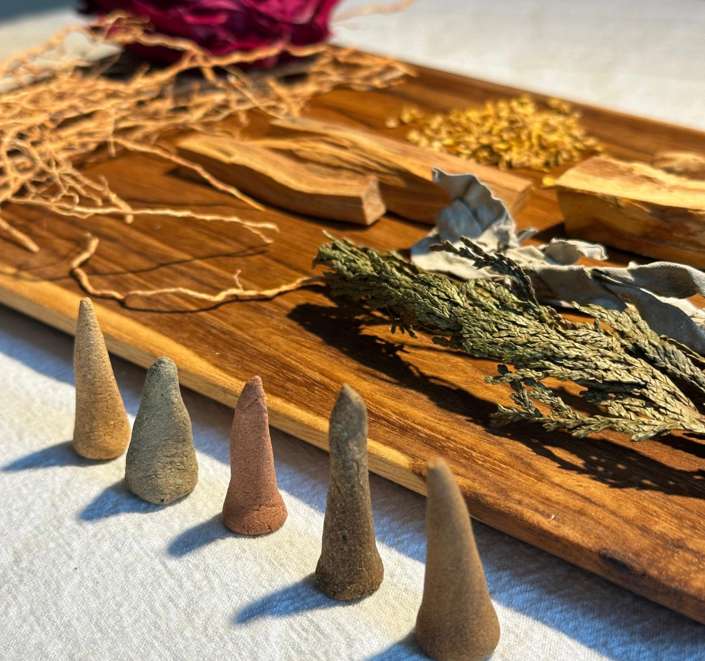 【免費換領】調製聖誕淨化香氣體驗2:聖誕氣氛手工印香+塔香體驗