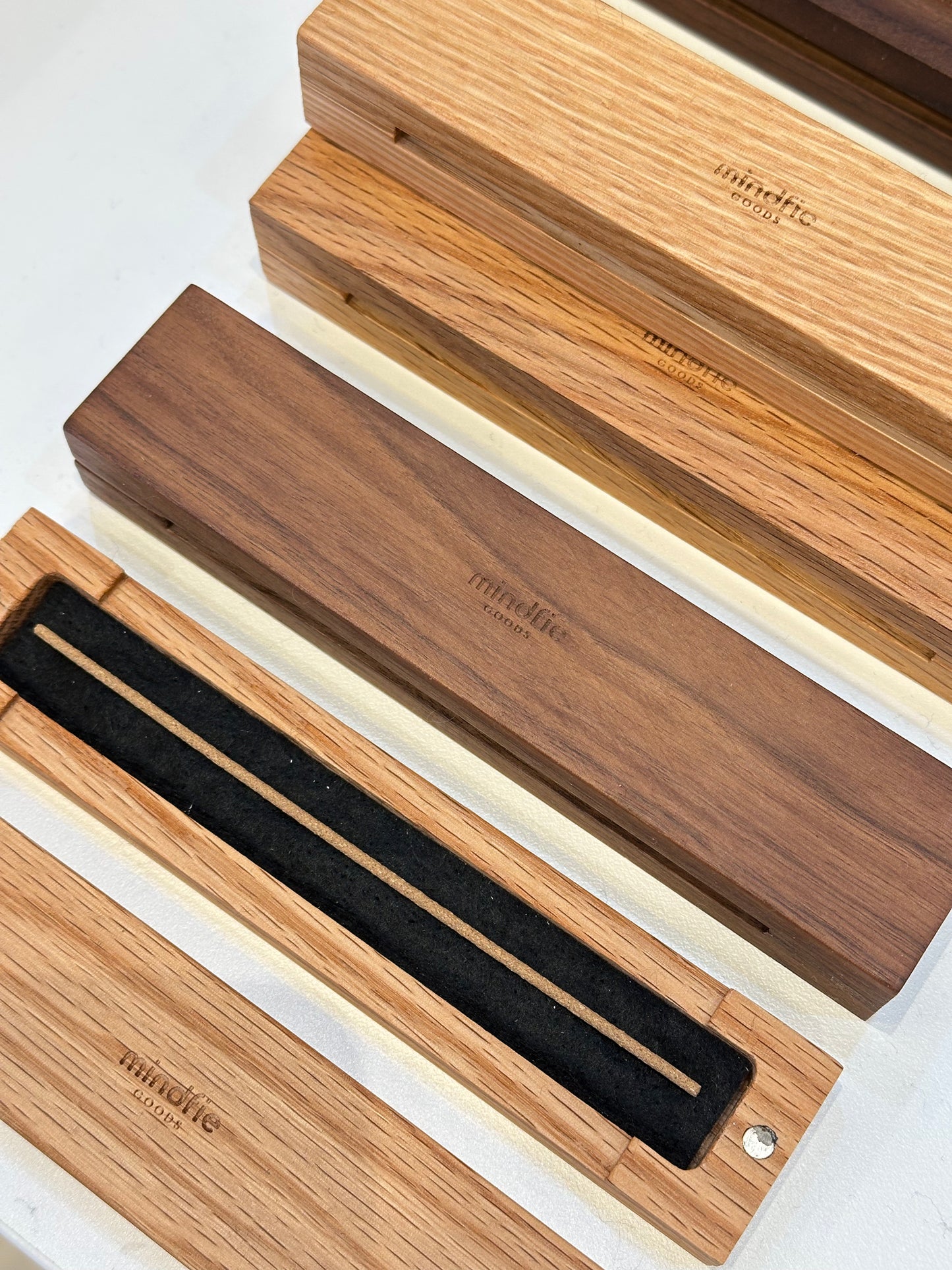 ［新品減$80優惠］實木臥香盒  Wooden Incense Burner